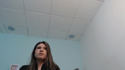 susanwilliams_ online show from 5, 2, 2026