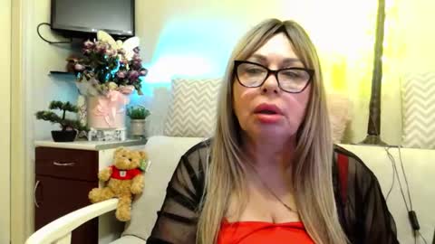 SusiexNoreen online show from 25, 5, 2026
