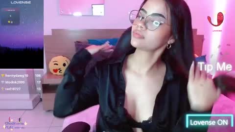 Snapshot of sussan_love01 chatting on 10, 3, 2025 Susan online show from 10, 3, 2025