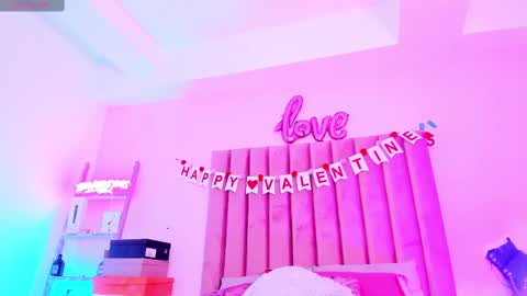 Snapshot of sussan_nicolle1 chatting on 17, 2, 2025 Sussan Nicole  online show from 17, 2, 2025