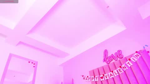 Snapshot of sussan_nicolle1 chatting on 24, 2, 2025 Sussan Nicole  online show from 24, 2, 2025