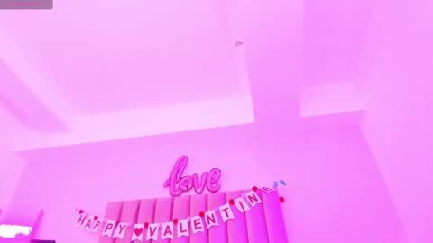 Snapshot of sussan_nicolle1 chatting on 25, 2, 2025 Sussan Nicole  online show from 25, 2, 2025