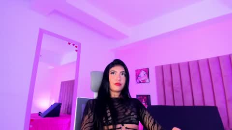 Snapshot of sussan_nicolle1 chatting on 23, 9, 2025 Sussan Nicole  online show from 23, 9, 2025