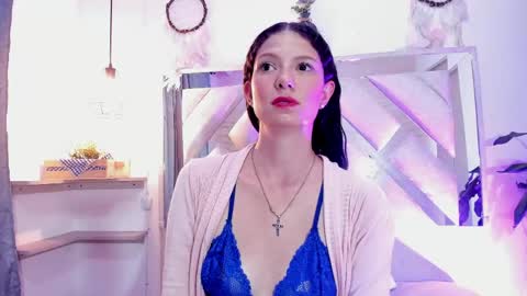 Snapshot of sussana_wild chatting on 10, 5, 2026 Sussana online show from 10, 5, 2026