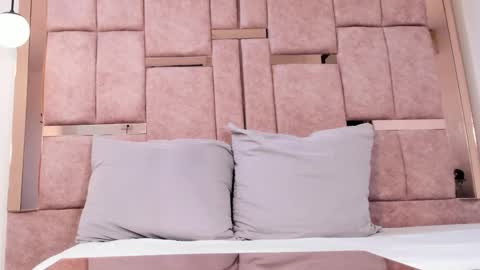 Sussie Tompsom online show from 17, 4, 2026