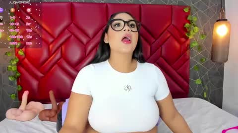 SussieRogers online show from 4, 3, 2025