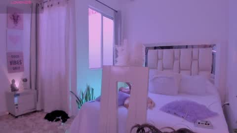 sussy_bell_ online show from 24, 4, 2026