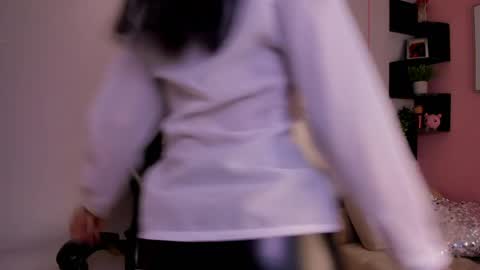 Sussy online show from 6, 4, 2026