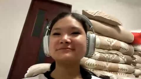 Snapshot of suzannemarlor chatting on 2, 3, 2026 Eva online show from 2, 3, 2026