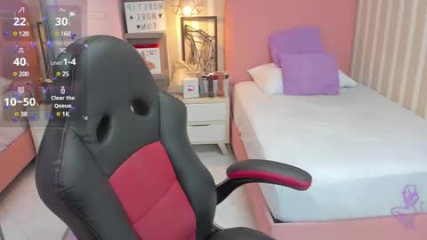 S U Z E T  online show from 10, 2, 2025