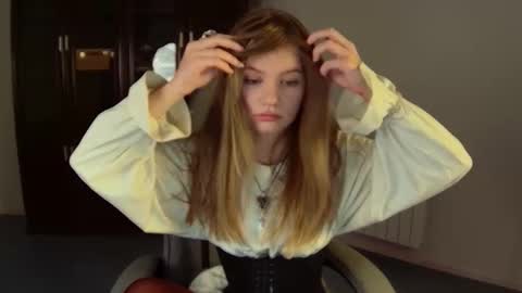 Snapshot of swag_evalution chatting on 15, 10, 2025 Eva online show from 15, 10, 2025