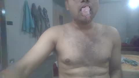 Snapshot of swag_rajput_dude chatting on 4, 3, 2025 SENSATIONAL SEXY STUD online show from 4, 3, 2025