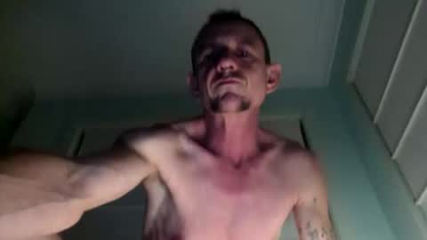Snapshot of swaggerwell chatting on 9, 6, 2026 FTMtransboy online show from 9, 6, 2026