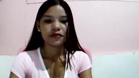 Snapshot of sweet01pinay chatting on 5, 7, 2026 sweet01pinay online show from 5, 7, 2026