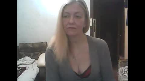 sweet4blonde67 online show from 22, 12, 2024