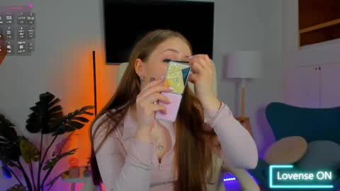 Sweet  Amily online show from 18, 4, 2026