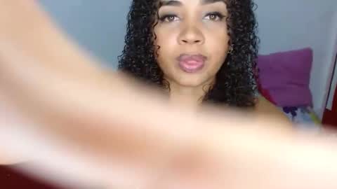 Sweet Candy  online show from 16, 2, 2025