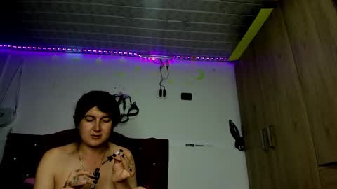 sweet__suck69bitch online show from 6, 1, 2025