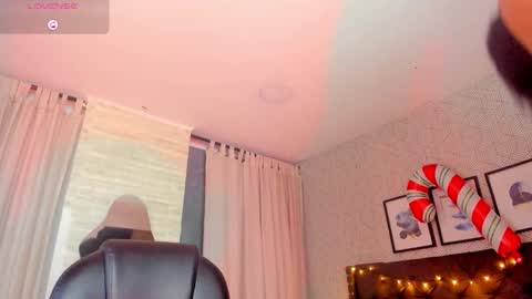 Vanessa online show from 15, 12, 2025