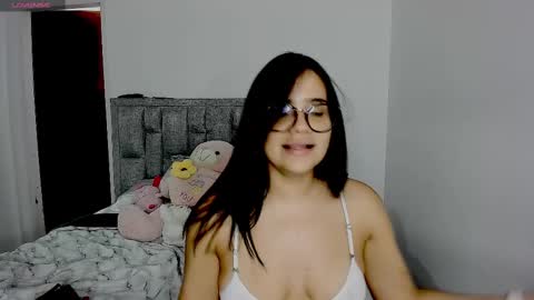 Snapshot of sweet_ailin chatting on 2, 10, 2025 sweet_ailin online show from 2, 10, 2025