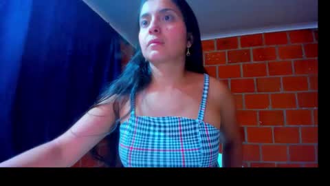 Snapshot of sweet_and_hot_alaia chatting on 22, 2, 2026 sweet and hot alaia online show from 22, 2, 2026