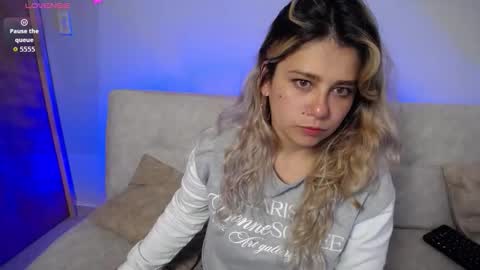 Bella Valery online show from 16, 11, 2025