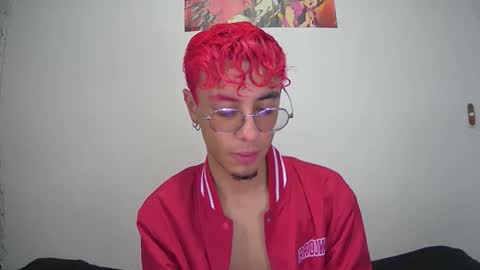 Snapshot of sweet_boy2224 chatting on 26, 11, 2025 sweet_boy2224 online show from 26, 11, 2025