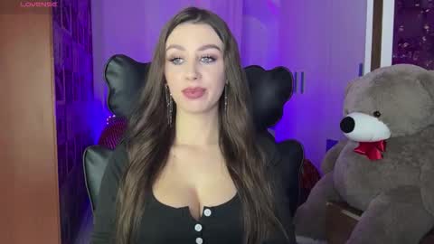 Sweet Cherry online show from 22, 12, 2025