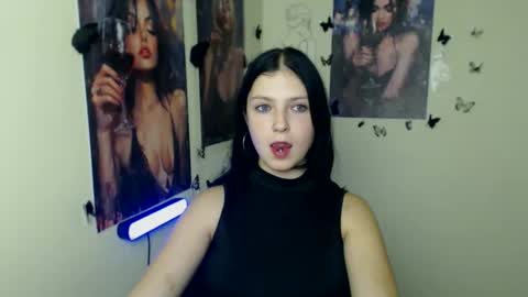 Ivy online show from 24, 10, 2025