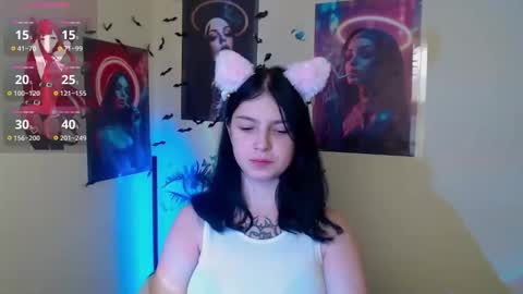 Ivy online show from 8, 11, 2025