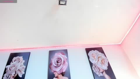 Kendra online show from 1, 12, 2024