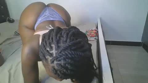 sweet_ella6 online show from 2, 4, 2026