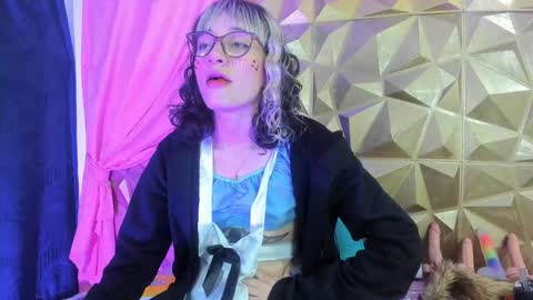 Snapshot of sweet_emmili chatting on 3, 12, 2024 emmili online show from 3, 12, 2024