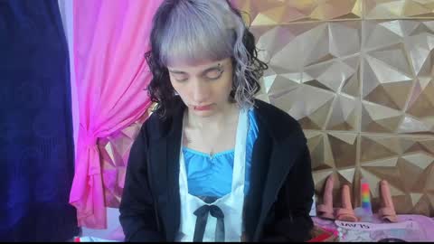 Snapshot of sweet_emmili chatting on 21, 1, 2025 emmili online show from 21, 1, 2025