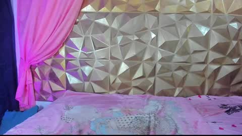Snapshot of sweet_emmili chatting on 21, 1, 2025 emmili online show from 21, 1, 2025