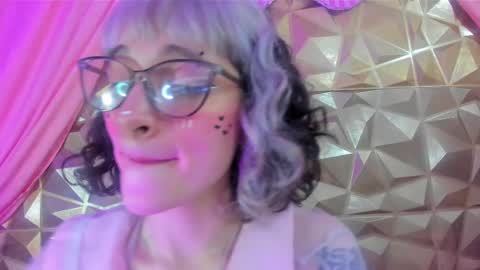 Snapshot of sweet_emmili chatting on 14, 2, 2025 emmili online show from 14, 2, 2025