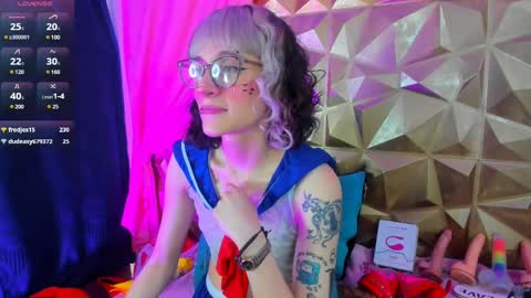 Snapshot of sweet_emmili chatting on 23, 2, 2025 emmili online show from 23, 2, 2025