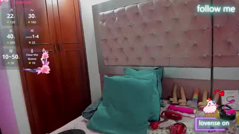  emmili  online show from 9, 1, 2026