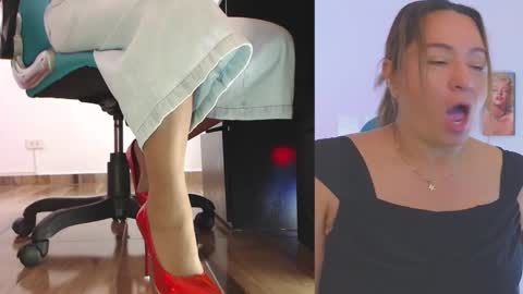 Sweet Evans online show from 6, 2, 2026