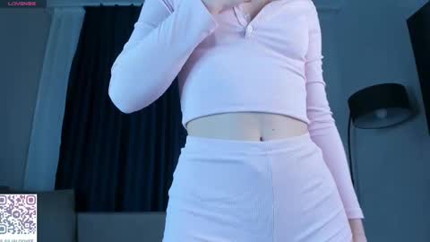 Julia online show from 9, 3, 2025