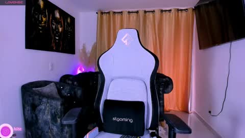 Sweet Fhalon online show from 4, 10, 2025