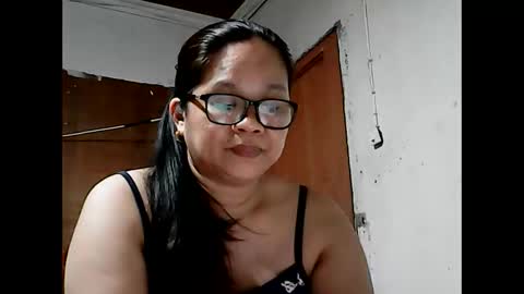 sweet_faye05 online show from 24, 10, 2025