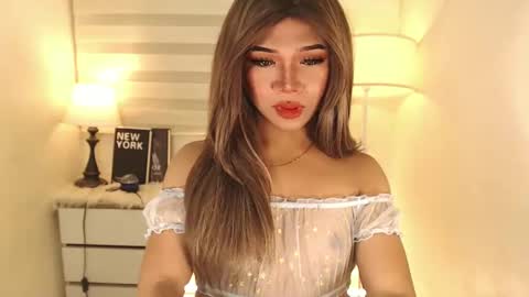 Snapshot of sweet_hoelly chatting on 17, 1, 2025 Slutty Shannel online show from 17, 1, 2025