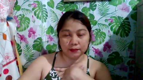 sweet_kayley online show from 8, 3, 2025