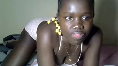 sweet_melodiyy online show from 9, 9, 2025