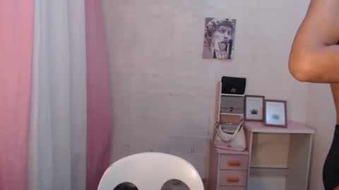 Melon online show from 4, 2, 2026