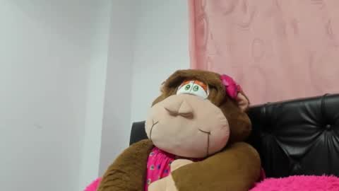 Nhaomy online show from 18, 3, 2026