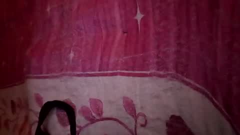 Snapshot of sweet_nina4uxx chatting on 8, 1, 2025 Nina online show from 8, 1, 2025