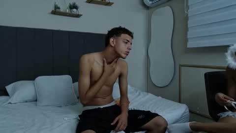 Daniel Thoma y Gaby online show from 22, 12, 2025