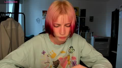 kira online show from 6, 4, 2026